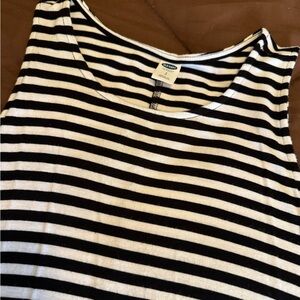 Old Navy Women's Black and White Striped A-Line Dress